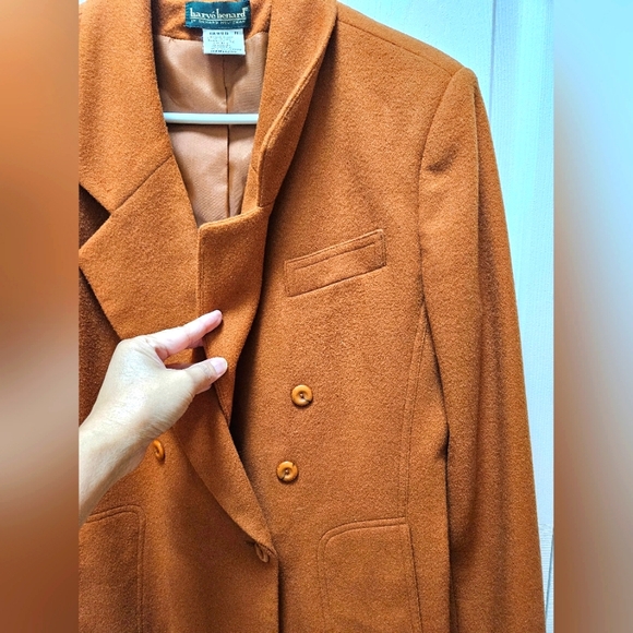 Harvé Benard Holtzman Women's Wool/Cashmere Burnt Orange Skirt Suit Set Sz L(12) - Picture 4 of 10